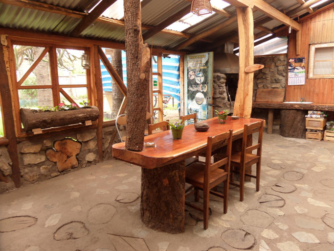 Others 5, Hostal Epu Pewen, Cautín