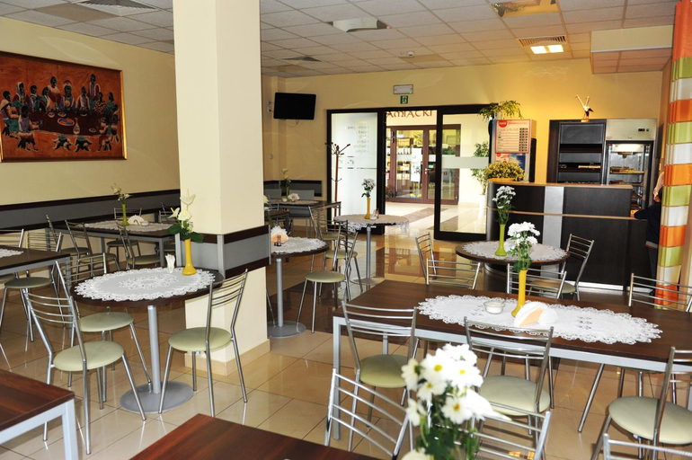 Others 2, Centrum Ostra Brama im. Jana Pawla II, Szydłowiec