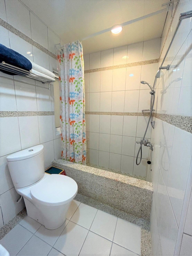 Bedroom 2, KiKi台中北區包棟美式庭院洋房（附設庭院車位）提供長租型, Taichung