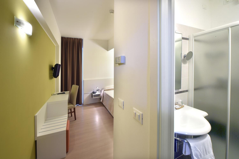 Bedroom 3, Hotel Meuble Nazionale, Udine