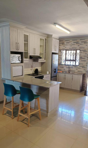 Dining Room 3, Labas Travellers Guesthouse, Umkhanyakude
