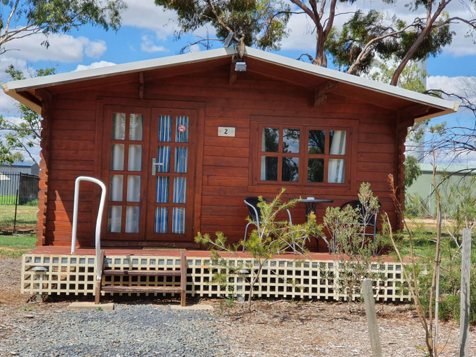 Others 3, Trangie Caravan Park, Narromine