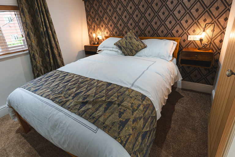 Bedroom 3, Eyrearms, Nottinghamshire