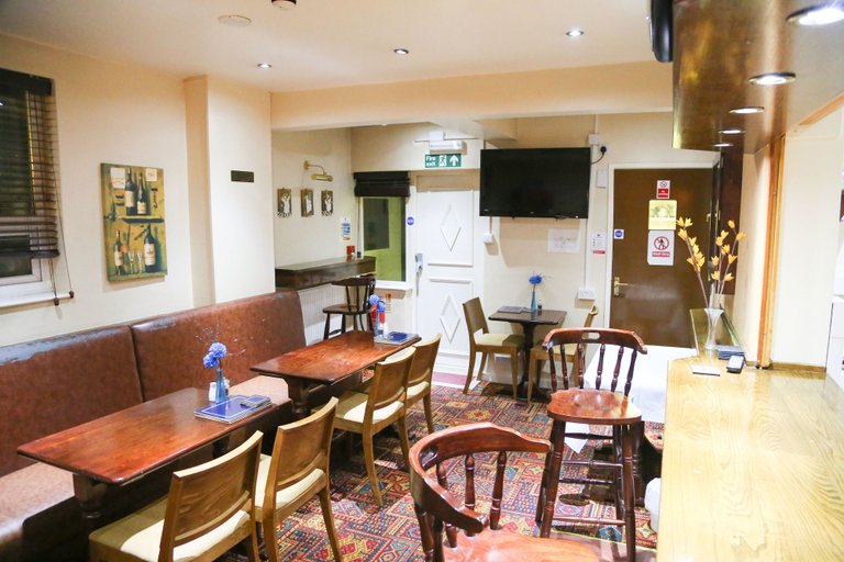 Food & Drinks 5, Croft Hotel, Leicester