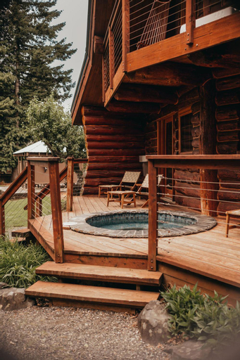 Others 3, Wilder and Pine Riverside Cabins, Skamania
