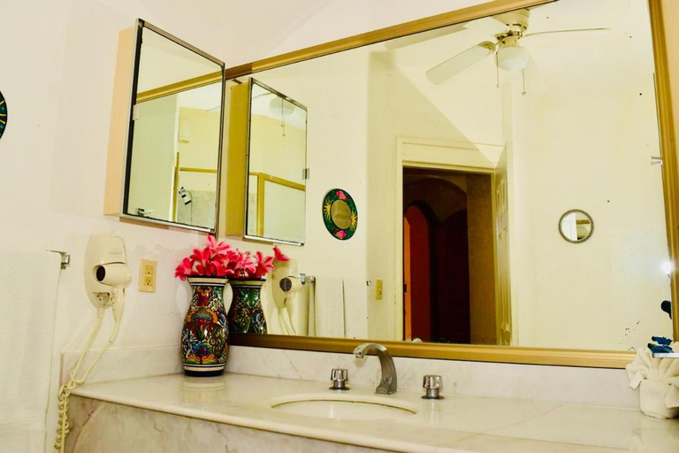 Bathroom 4, VILLA PARA 5P 4A 1M dentro del Hotel a un lado del Krystal IXTAPA Con Playa WiFi, José Azueta