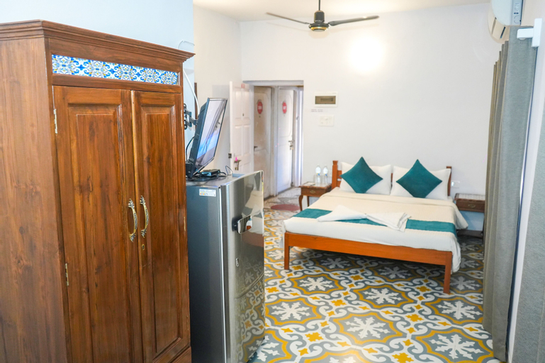 RENTON MANOR BY JOY STAYS, North Goa