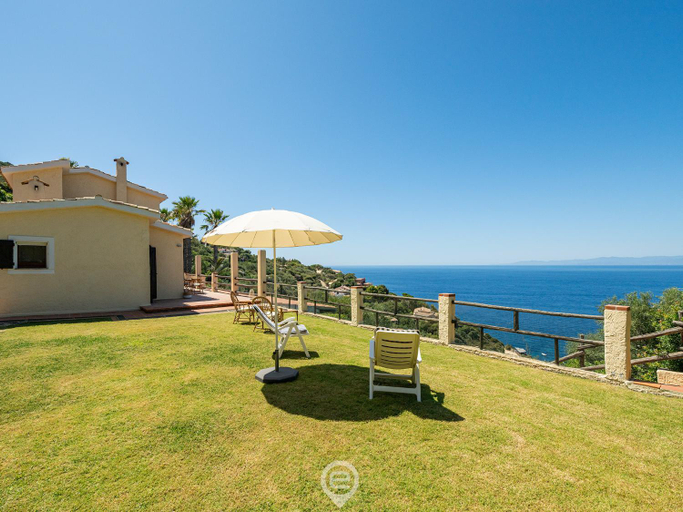 Others 3, Villa Belvedere, Cagliari