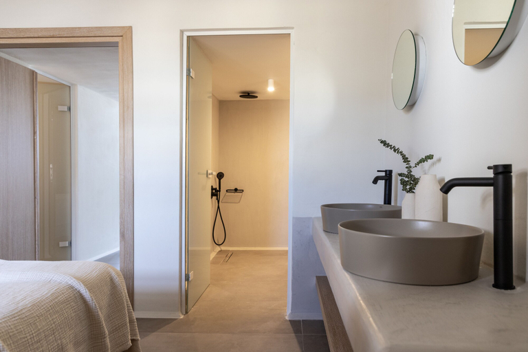 Bathroom 5, Frescoes Luxury Suites, South Aegean