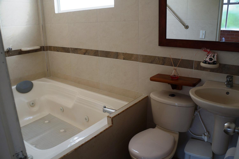 Bathroom, Hosteria Fundadores, Santa Fe de Antioquia