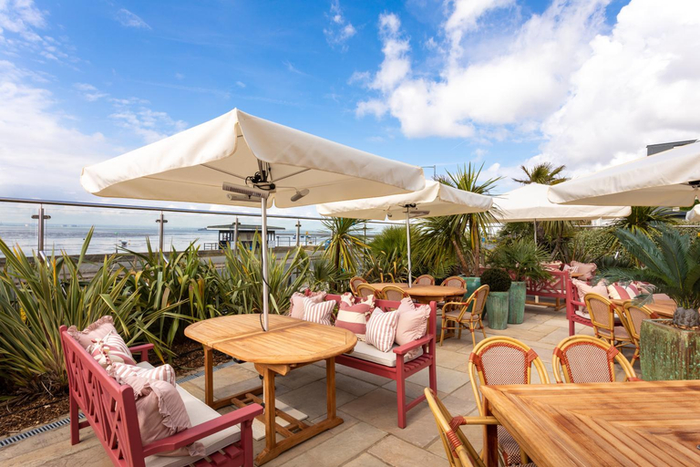 Food & Drinks 3, Roslin Beach Hotel, Southend-on-Sea