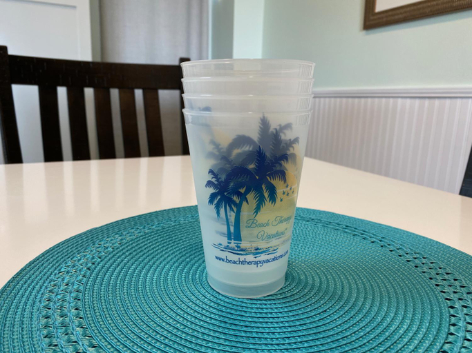 Food & Drinks, Your Beach Therapy Awaits at Sans Souci, Escambia