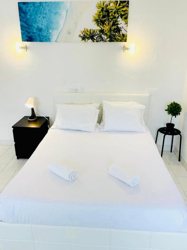 Others 5, Central Atlantic Beach Guesthouse, Almada