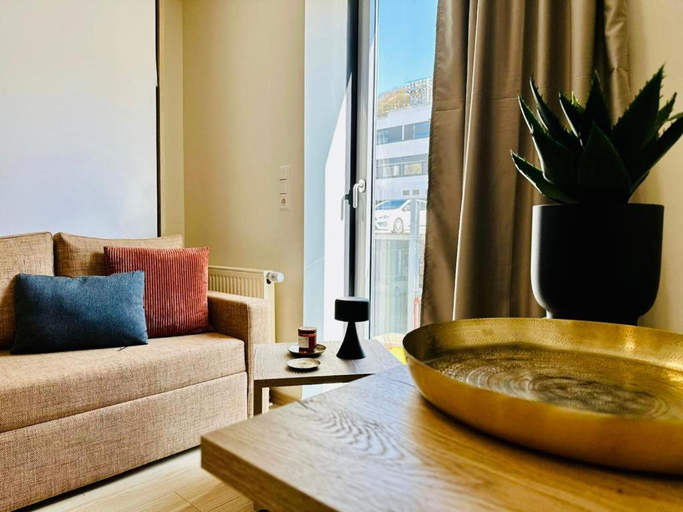 Others 2, MYAPPARTEMENT, Hohenlohekreis