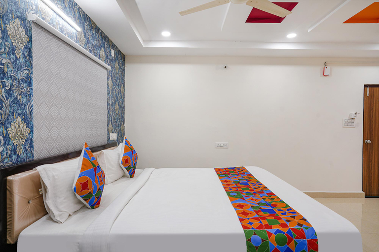 Bedroom 3, FabHotel Sri Karthikeya Grand - Nr Nexus Mall, Kukatpally, Ranga Reddy