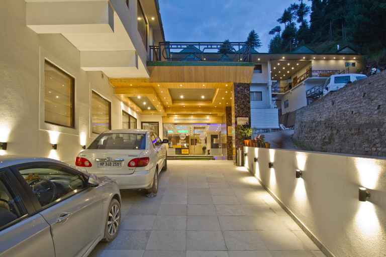 Others 5, Himalyan Monal Manali, Kullu