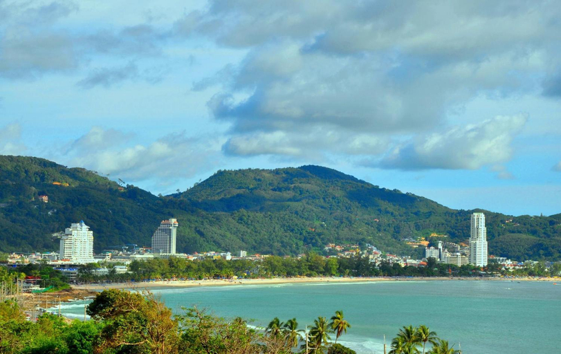 View 2, Beachfront Kalim Beach Villa, Pulau Phuket