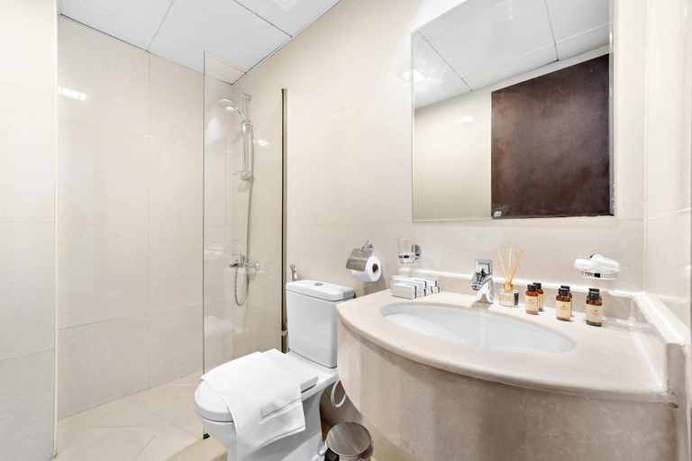 Bathroom 5, Silkhaus Binghatti Pearl - DSO, Dubai
