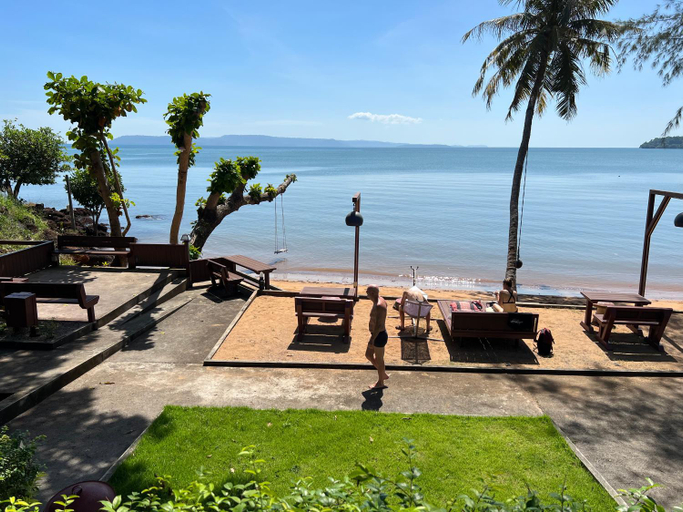 Food & Drinks 5, Koh Mak Buri Hut Natural Resort, K. Ko Kut