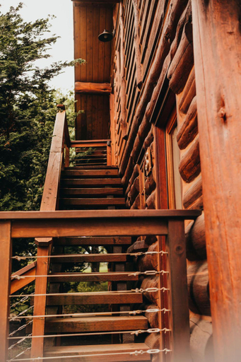 Others 4, Wilder and Pine Riverside Cabins, Skamania