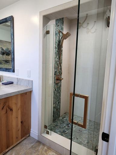 Bathroom 3, Hummingbird House, Tehama