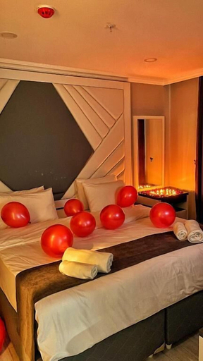 Bedroom 4, Heaven Suite Hotel, Merkez
