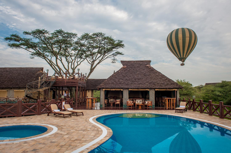 Sport & Beauty 5, Lake Ndutu Luxury Tented Lodge, Ngorongoro