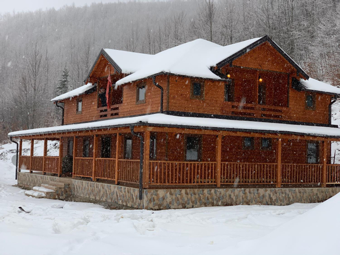 Bujtina Malaj, Tropojës