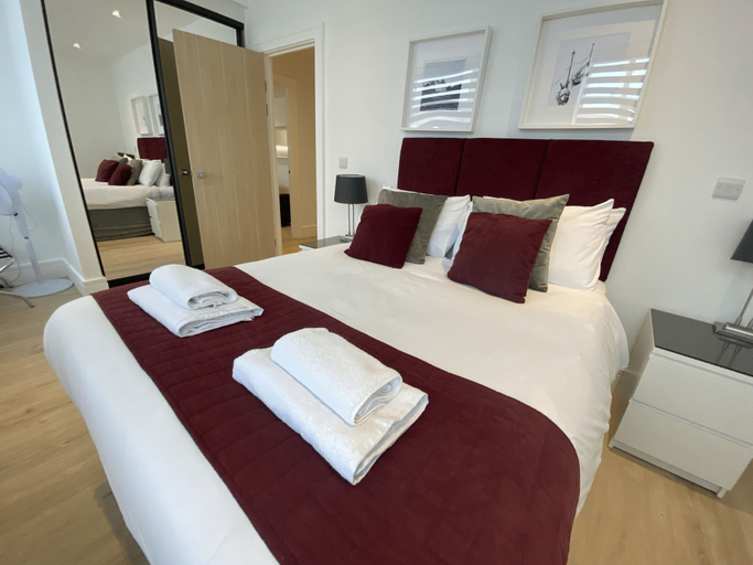 Bedroom 2, Roomspace Apartments - Syward Place, Surrey
