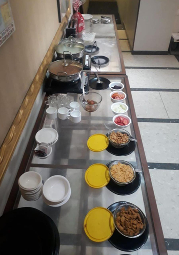 Food & Drinks, Hotel Kalinga Lake View, Ahmadabad