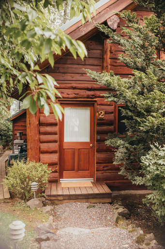 Others 5, Wilder and Pine Riverside Cabins, Skamania