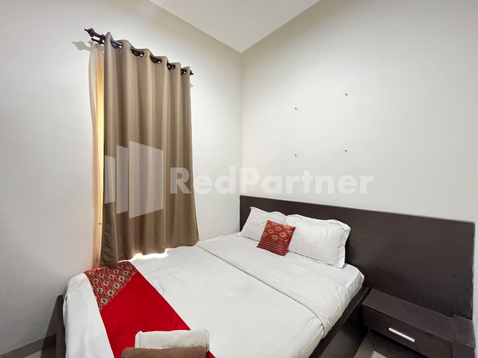 Aurila Homestay Syariah Mitra RedDoorz, Malang
