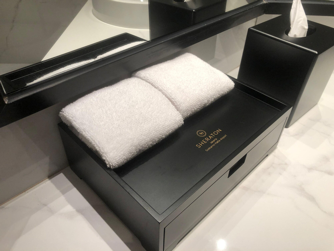 Amenities 16
