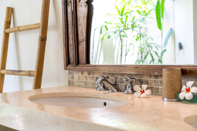 Bathroom 4, Villa Gembira, Seminyak, Badung