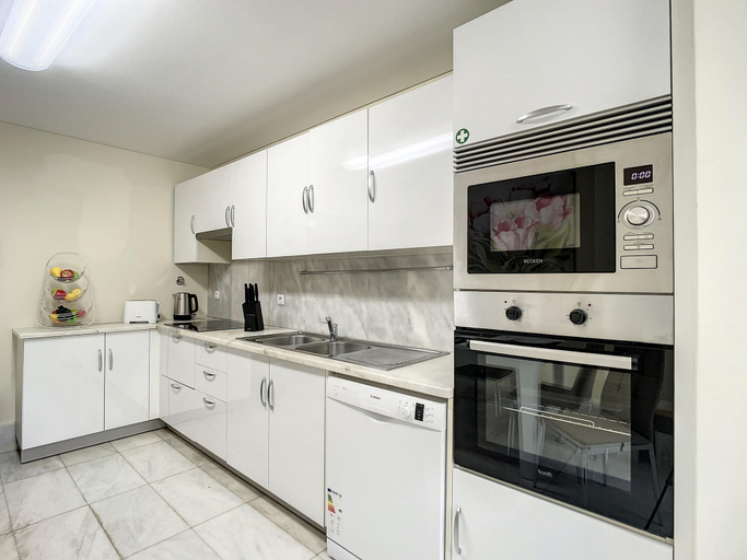 Private kitchen, Lido Charm by Atlantic Holiday, Funchal