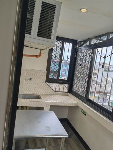 Others 4, Maceda Apartelle, Manila City