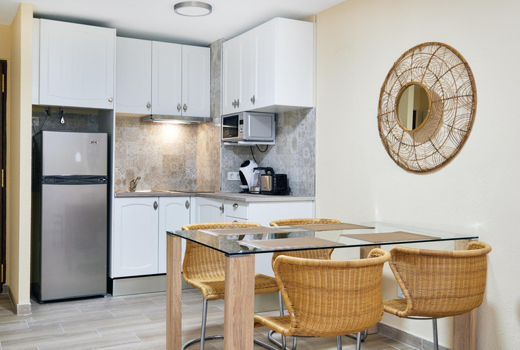 Others 5, Apartments Cura Beach PROA, Alicante