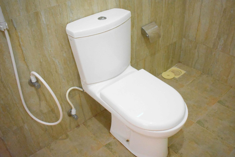 Bathroom, D Family Resort, Nachchadoowa