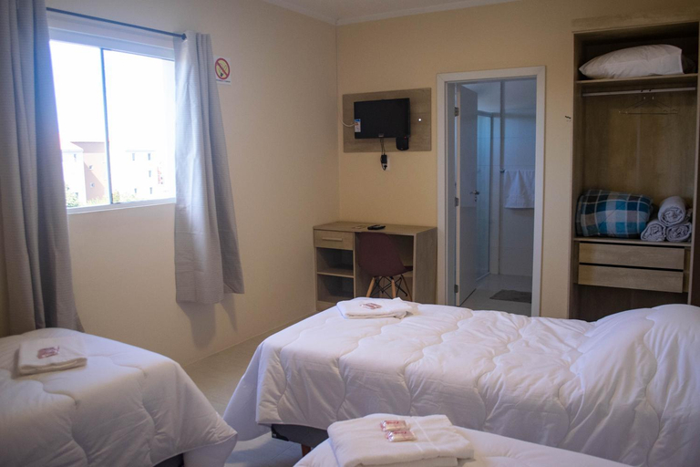 Others 5, Hotel Marrocos, Pelotas