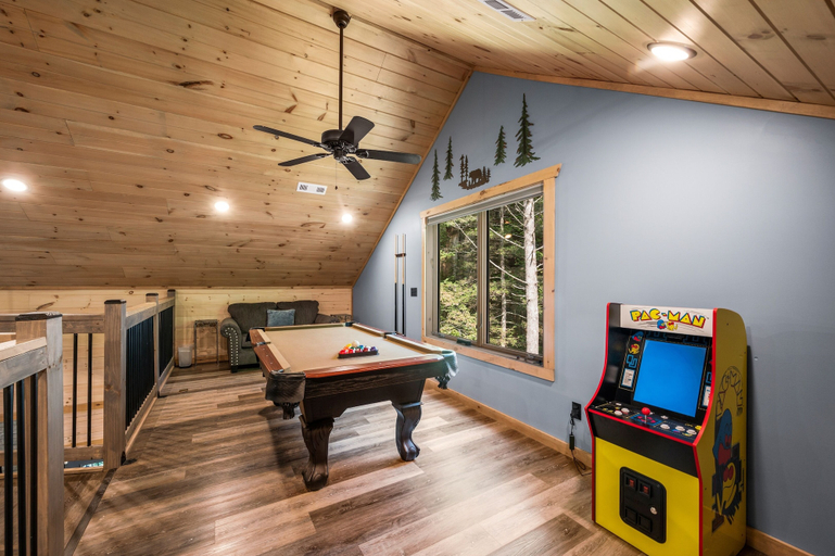Others 5, Haven 2 Bedroom Cabin by RedAwning, Sevier