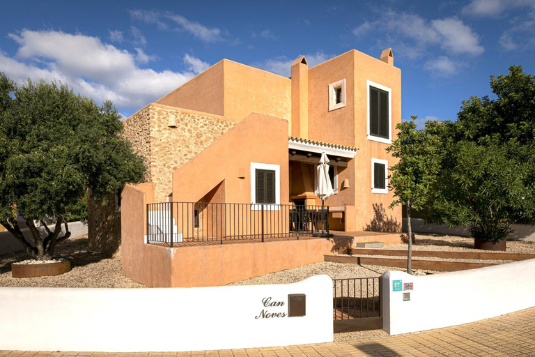 Others 3, CAN NOVES - Villa de 4 suites 35 y 52, Baleares