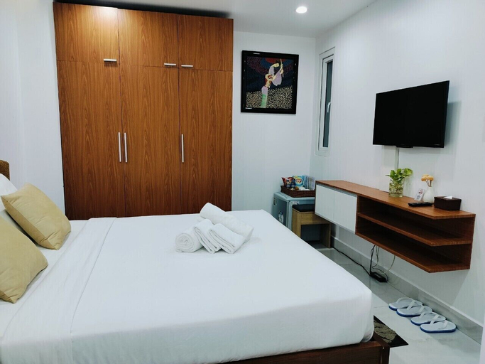 Bedroom 12