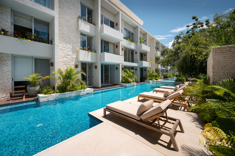Sundeck 3, NHOA 207A Lux 2BR Condo Pool View in Aldea Zama, Cozumel