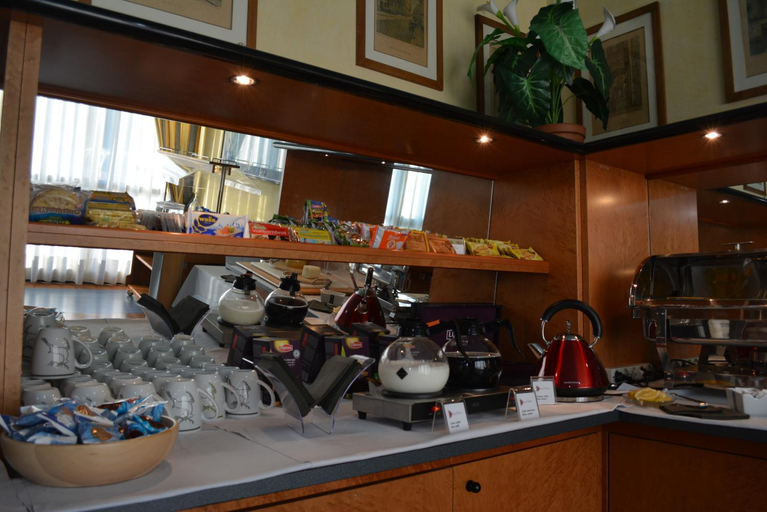 Food & Drinks 5, Ilga, Parma