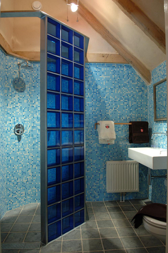 Bathroom 3, Herberg de Kemper, Hof van Twente