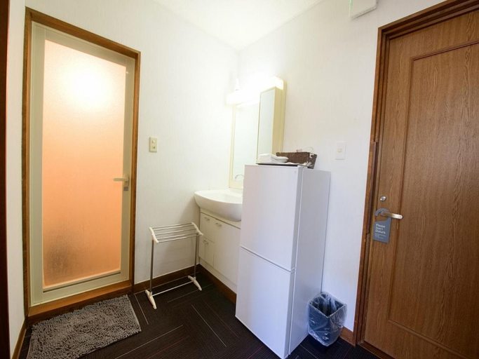Bathroom 3, TABIHAKU STAY 香住, Kami