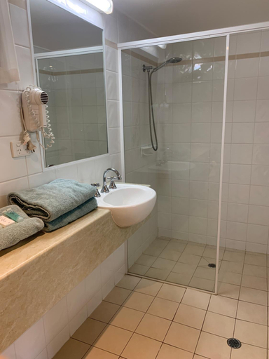 Bathroom 3, Coal Valley Motor Inn, Latrobe - Morwell