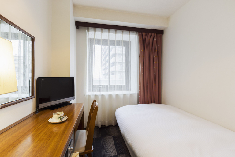 Bedroom 4, City Hotel Airport in Prince, Izumisano