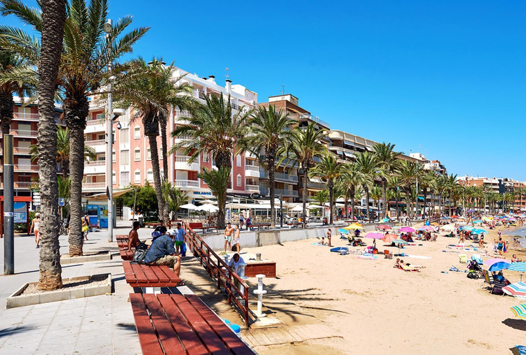 Food & Drinks, Apartments Cura Beach PROA, Alicante