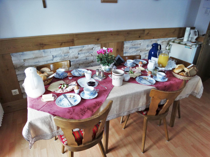 Others 3, Haus Saurler - Chiemgau Karte, Traunstein